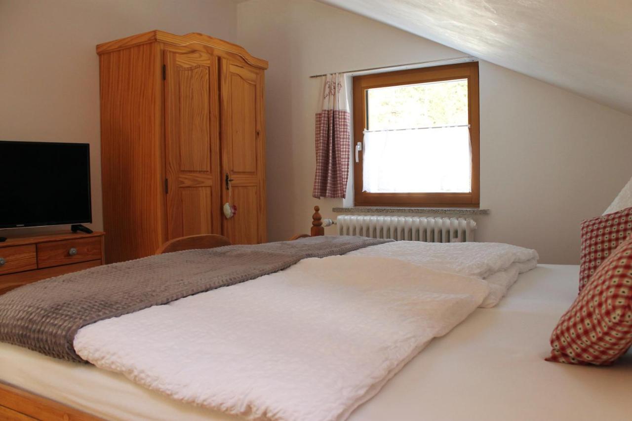 Berggasthof Karntner Alm Hotel Mittenwald Kültér fotó