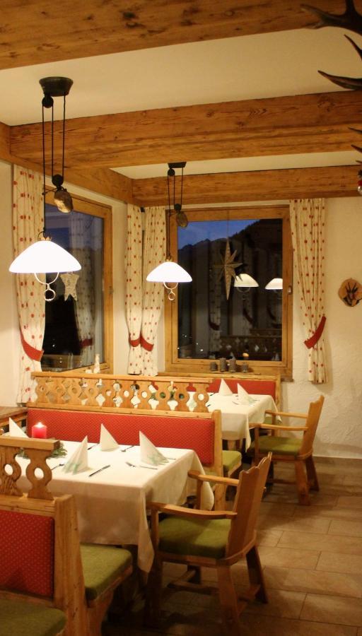 Berggasthof Karntner Alm Hotel Mittenwald Kültér fotó